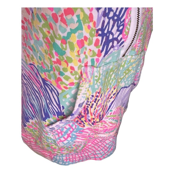 Lily Pulitzer quarter zip sweatshirt - Picture 4 of 8
